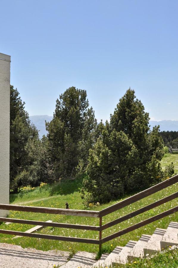 Airelles, Bel Appartement Cadre Naturel, Loggia Et Vue Montagne Font-Romeu-Odeillo-Via Exterior photo