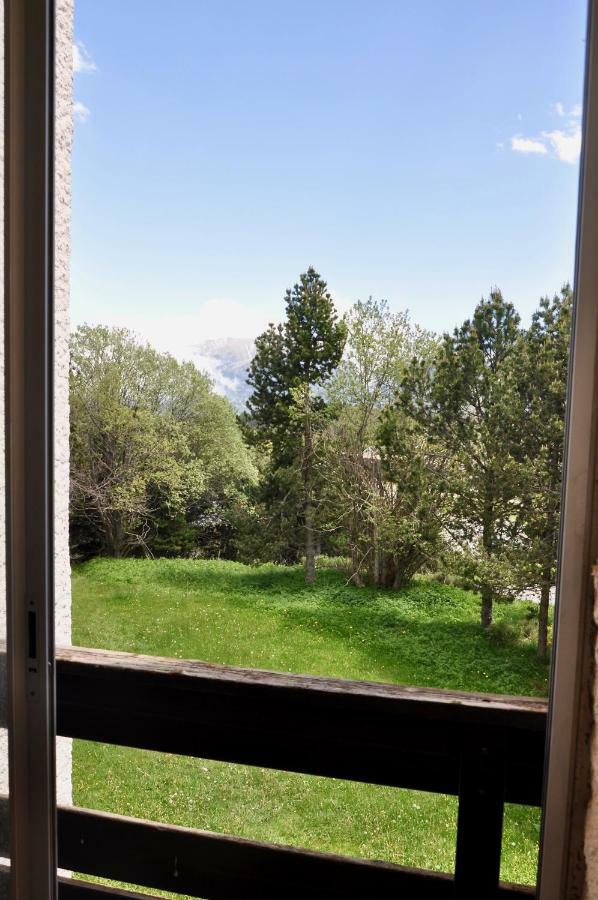 Airelles, Bel Appartement Cadre Naturel, Loggia Et Vue Montagne Font-Romeu-Odeillo-Via Exterior photo
