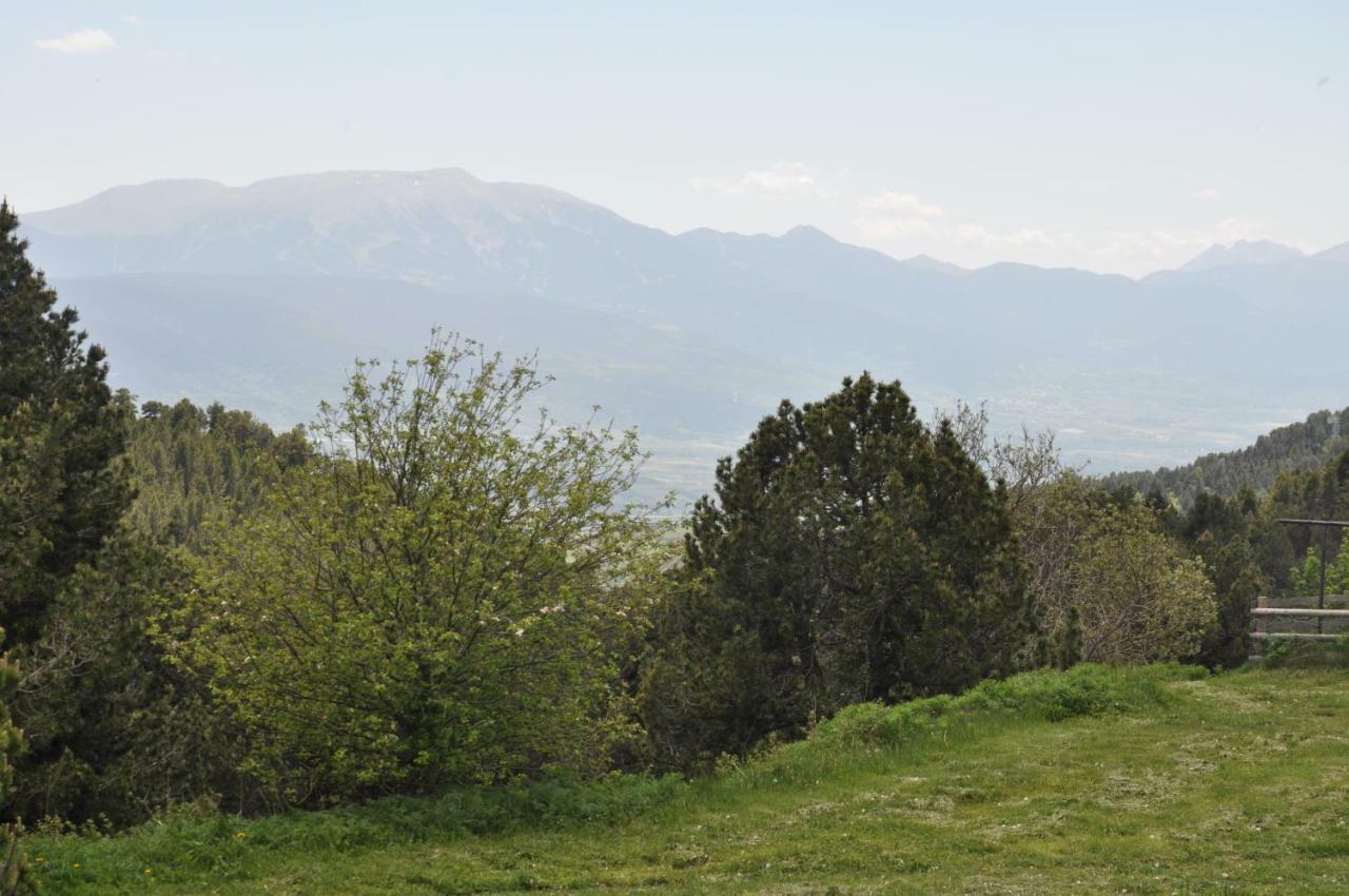 Airelles, Bel Appartement Cadre Naturel, Loggia Et Vue Montagne Font-Romeu-Odeillo-Via Exterior photo