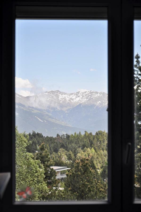 Airelles, Bel Appartement Cadre Naturel, Loggia Et Vue Montagne Font-Romeu-Odeillo-Via Exterior photo